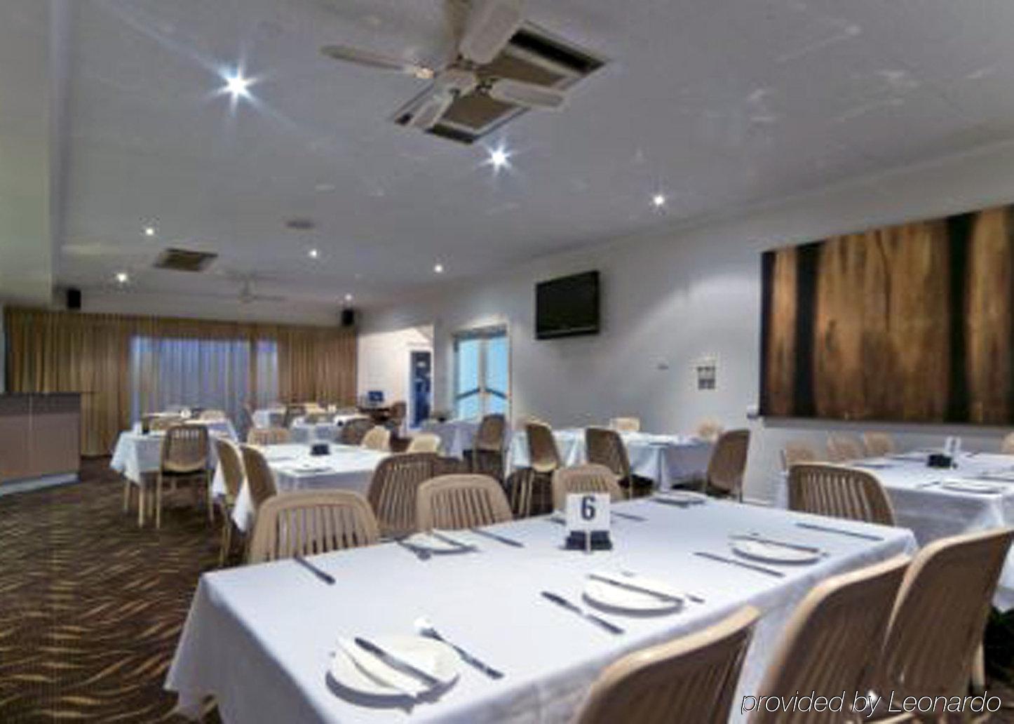 Comfort Inn & Suites Manhattan Adelaide Restaurant photo